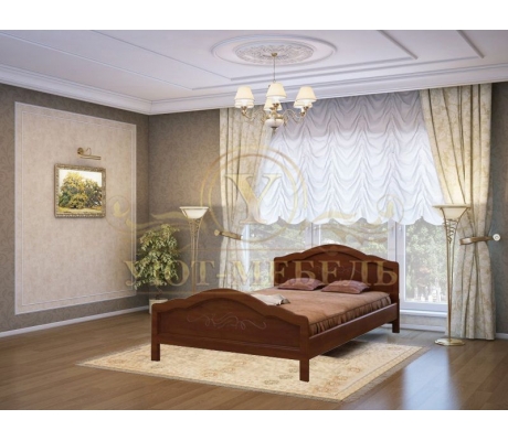 Деревянная двуспальная кровать из массива Сонька