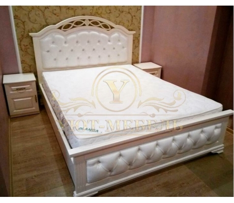 Деревянная двуспальная кровать из массива Венеция тахта
