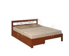 Деревянная двуспальная кровать из массива Рио тахта