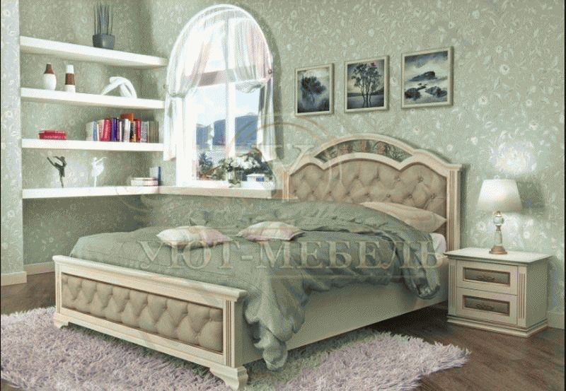 Купить деревянную кровать в Москве